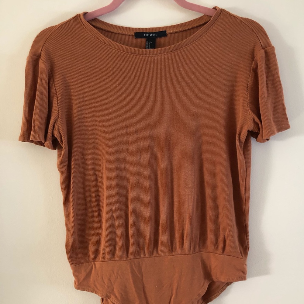 Foreve21 T- shirt Bodysuit